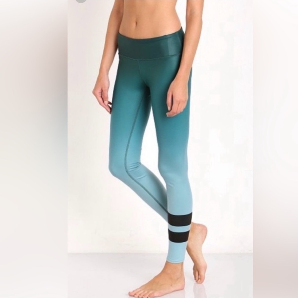 ALO Yoga Teal Gradient Leggings with Black Bands